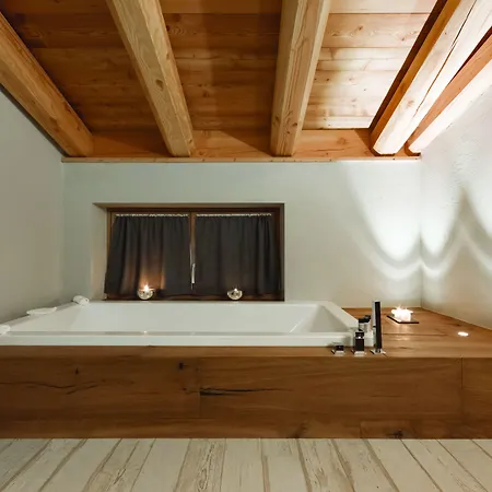 4478 Mountain Valtournenche