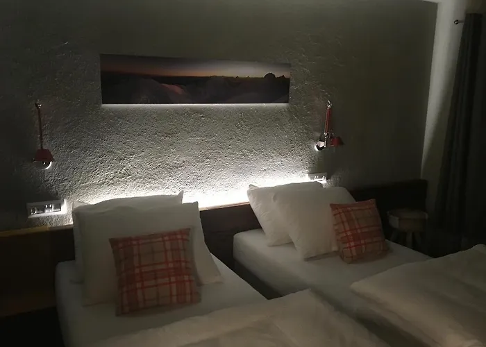 4478 Mountain Valtournenche