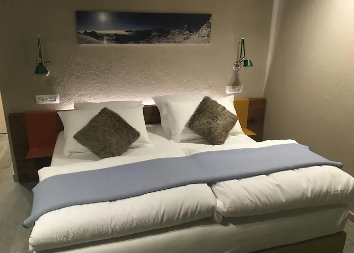 4478 Mountain 3* Valtournenche